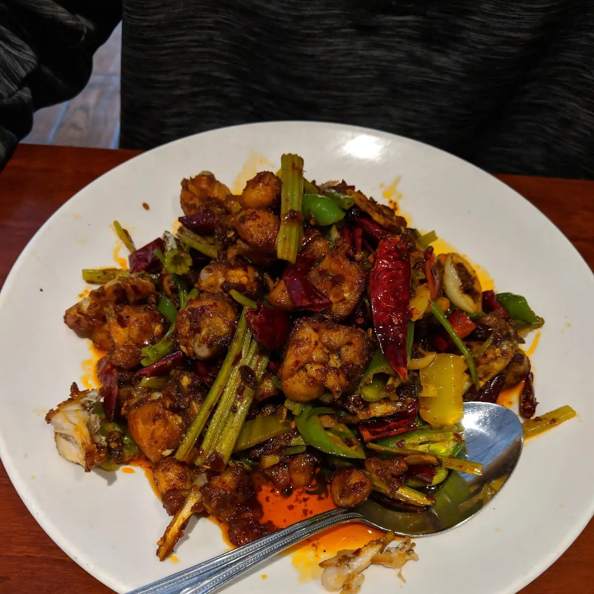 hot and spicy frog legs 香辣田鸡